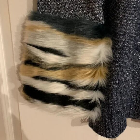NWOT Boston Proper Lurex Fur Cuff Sweater - Picture 4 of 5
